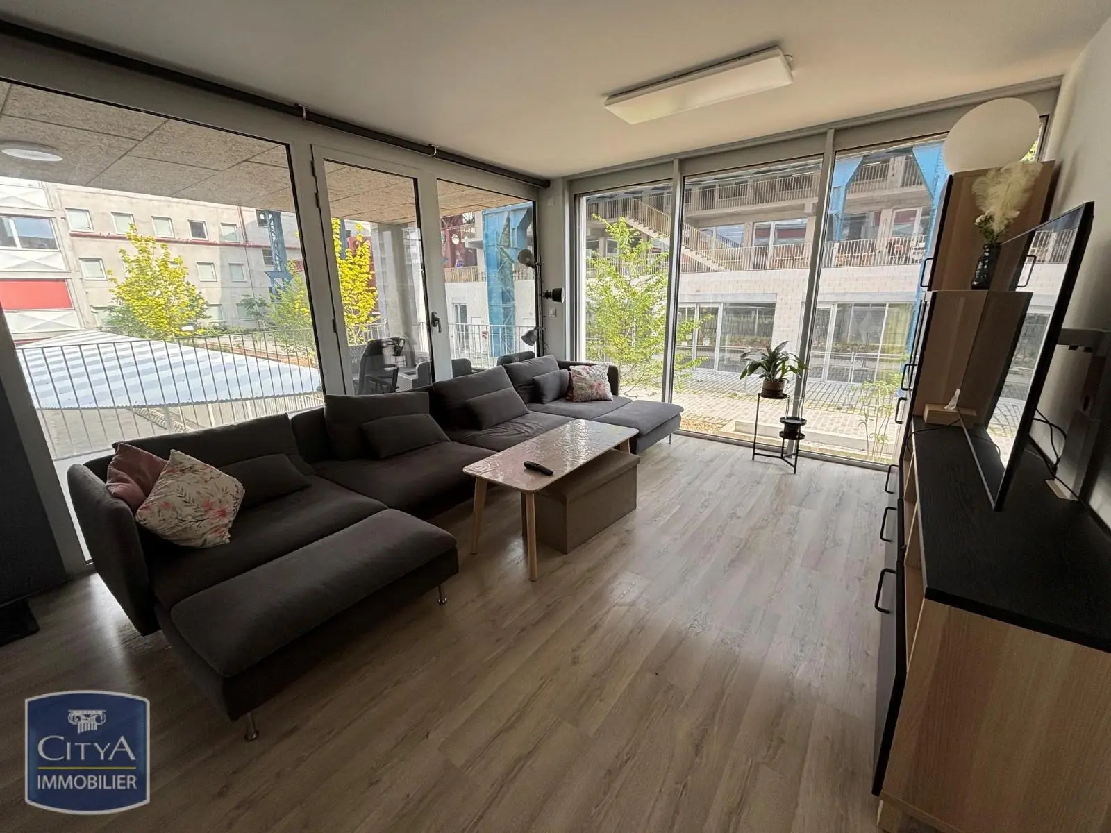 Photo 1 Appartement 4 pièces 116.21m²