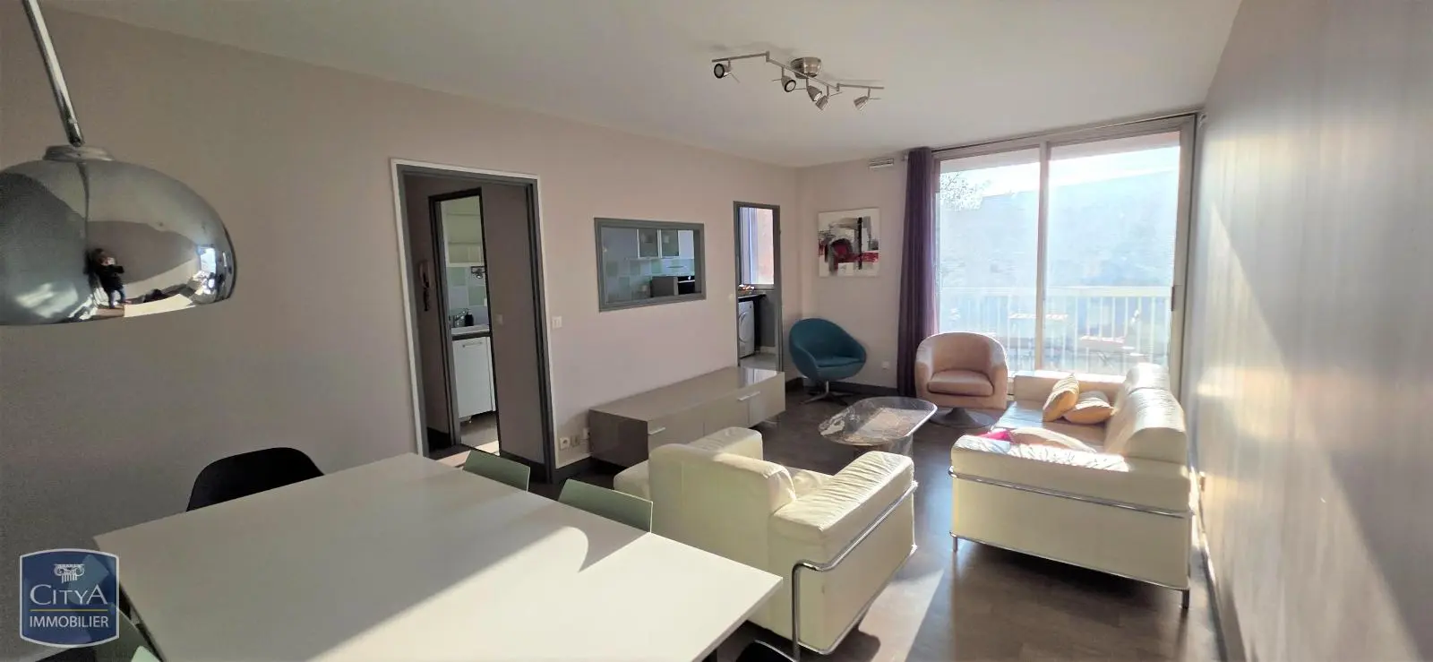 Photo 3 Appartement 4 pièces 87.9m²