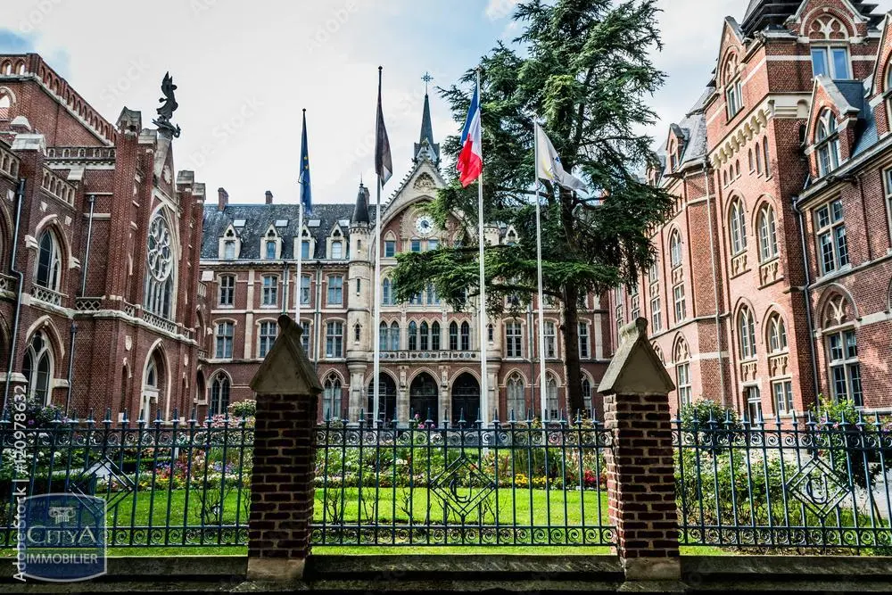 Photo 1 Appartement 1 pièce 24.55m²