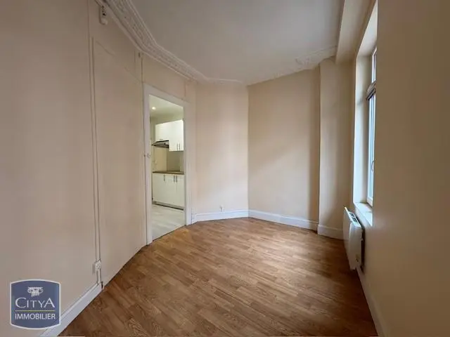 Photo 2 Appartement 1 pièce 17.73m²