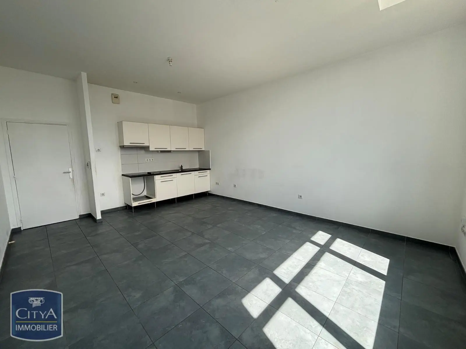 Photo 3 Appartement 2 pièces 52.1m²