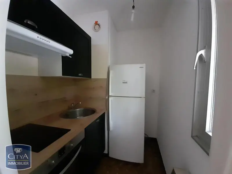 Photo 2 Appartement 1 pièce 25.81m²