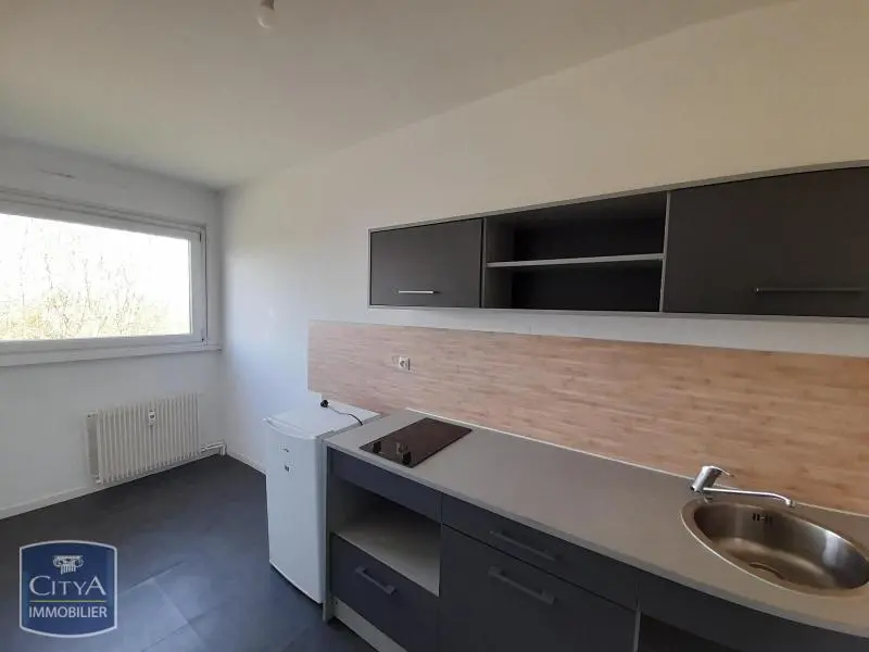 Photo 1 Appartement 1 pièce 31m²