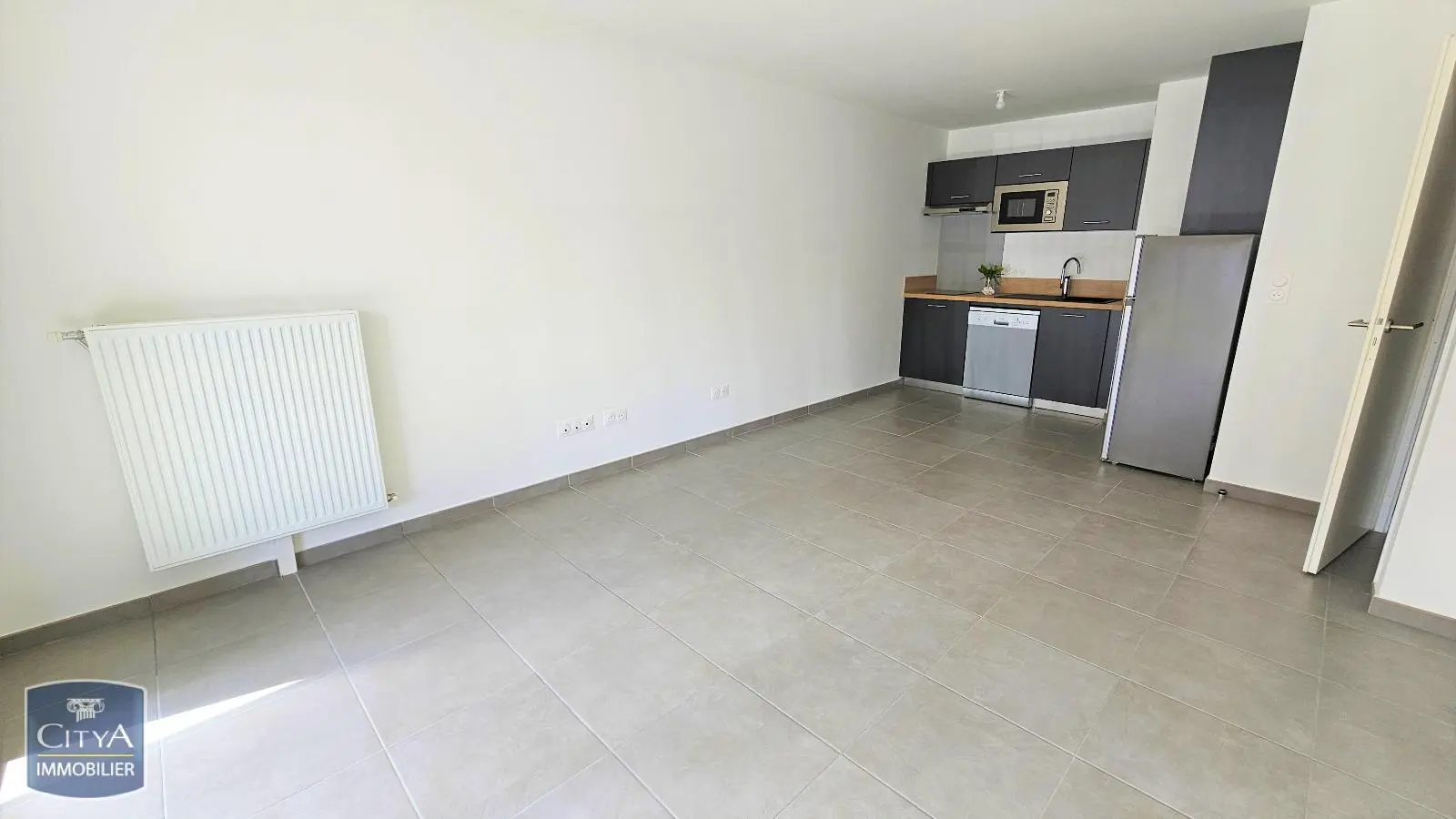 Photo 2 Appartement 2 pièces 42.39m²