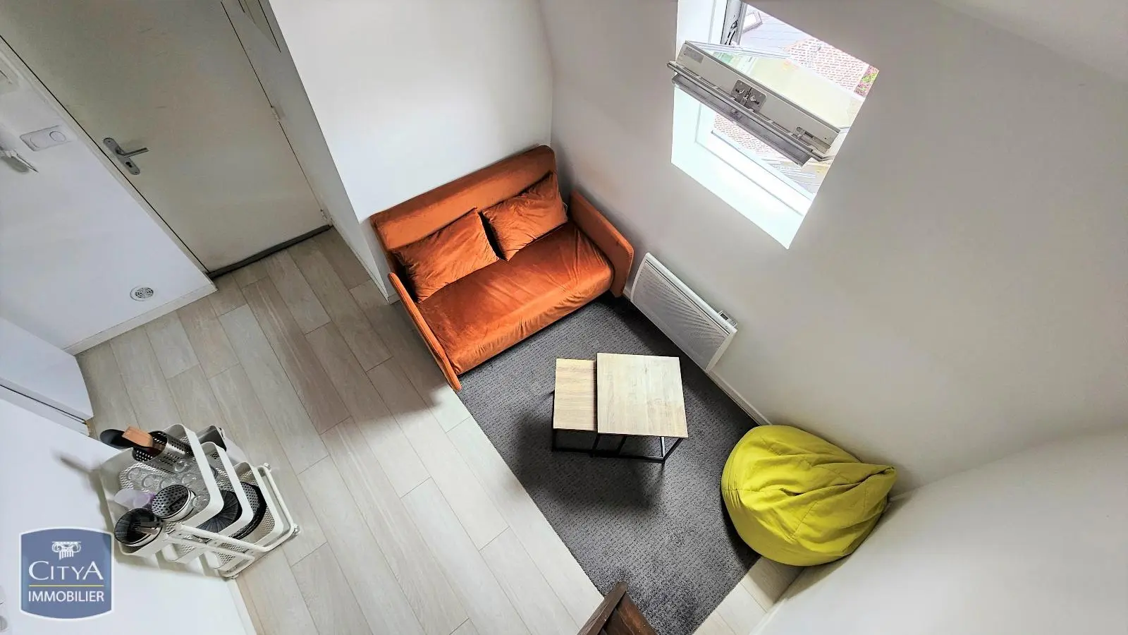 Photo 1 Appartement 1 pièce 15m²