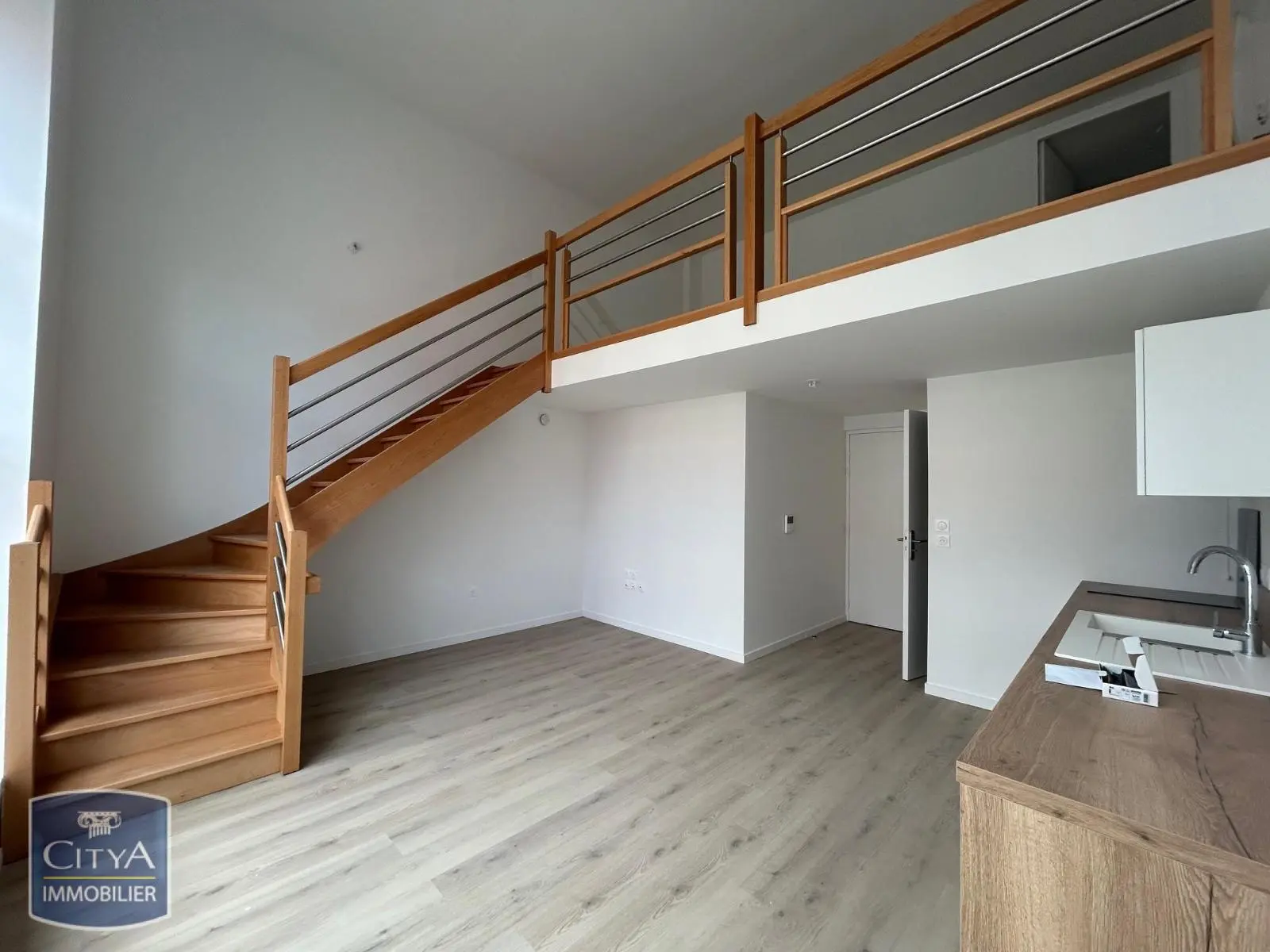 Photo 2 Appartement 2 pièces 45.85m²
