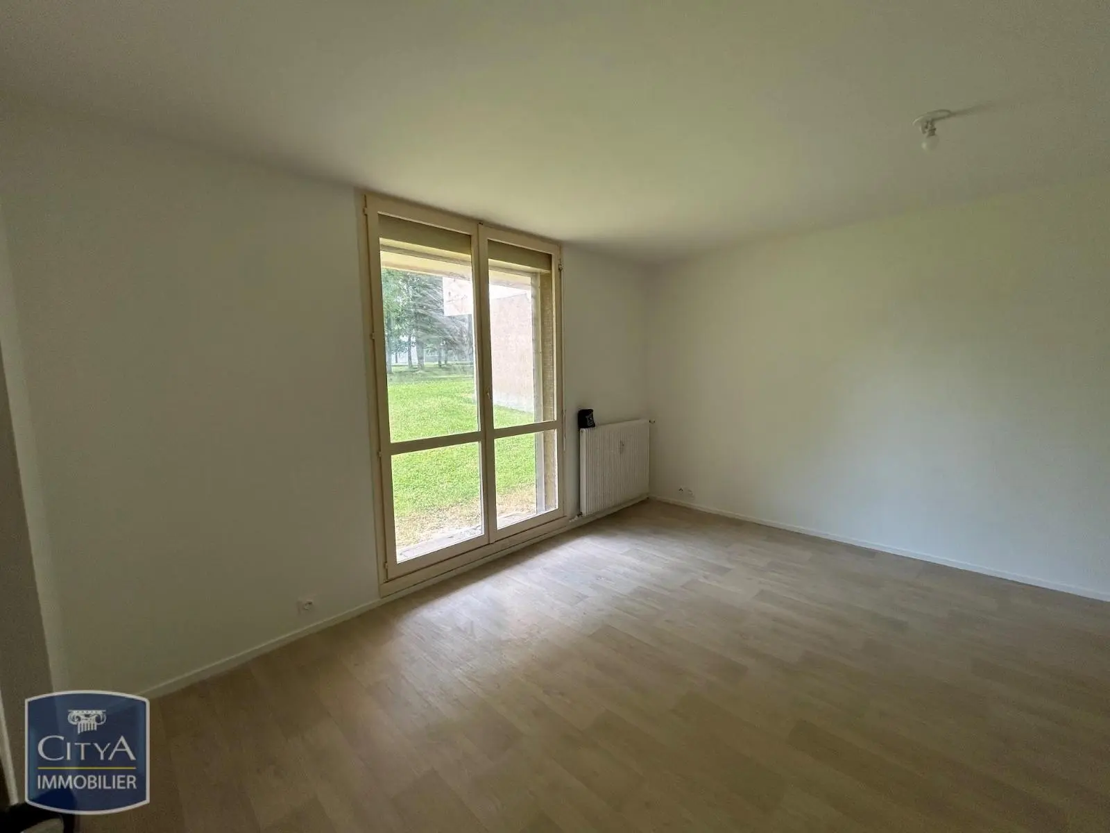 Photo 2 Appartement 1 pièce 30m²
