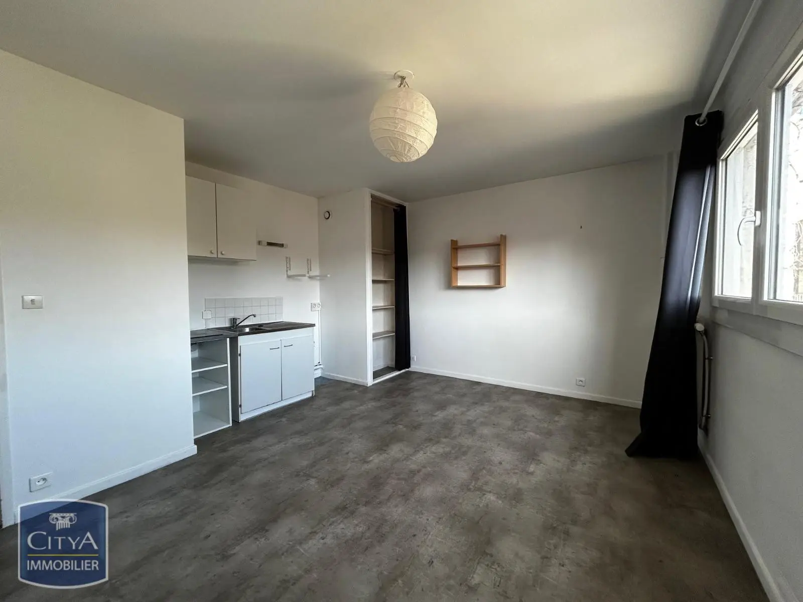 Photo 2 Appartement 1 pièce 24.55m²
