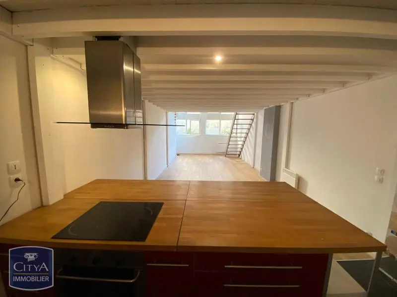 Photo 2 Appartement 2 pièces 78.4m²
