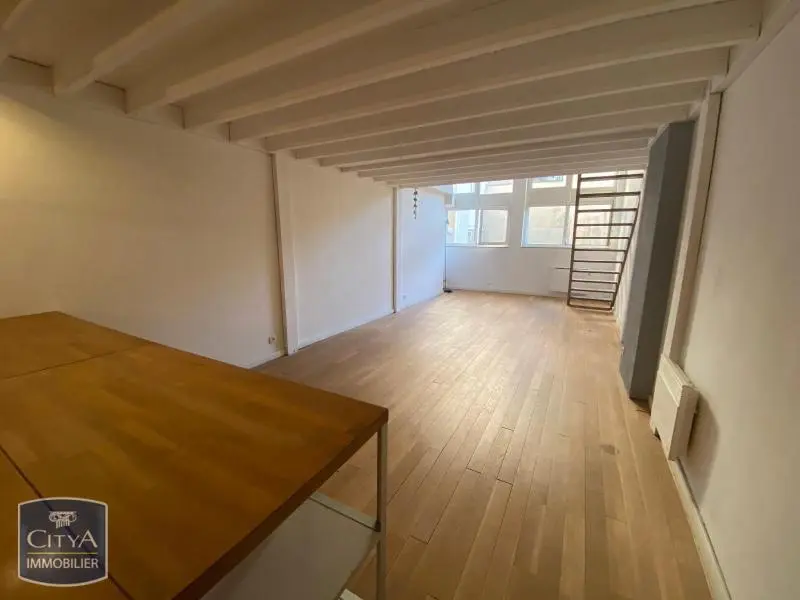 Photo 1 Appartement 2 pièces 78.4m²