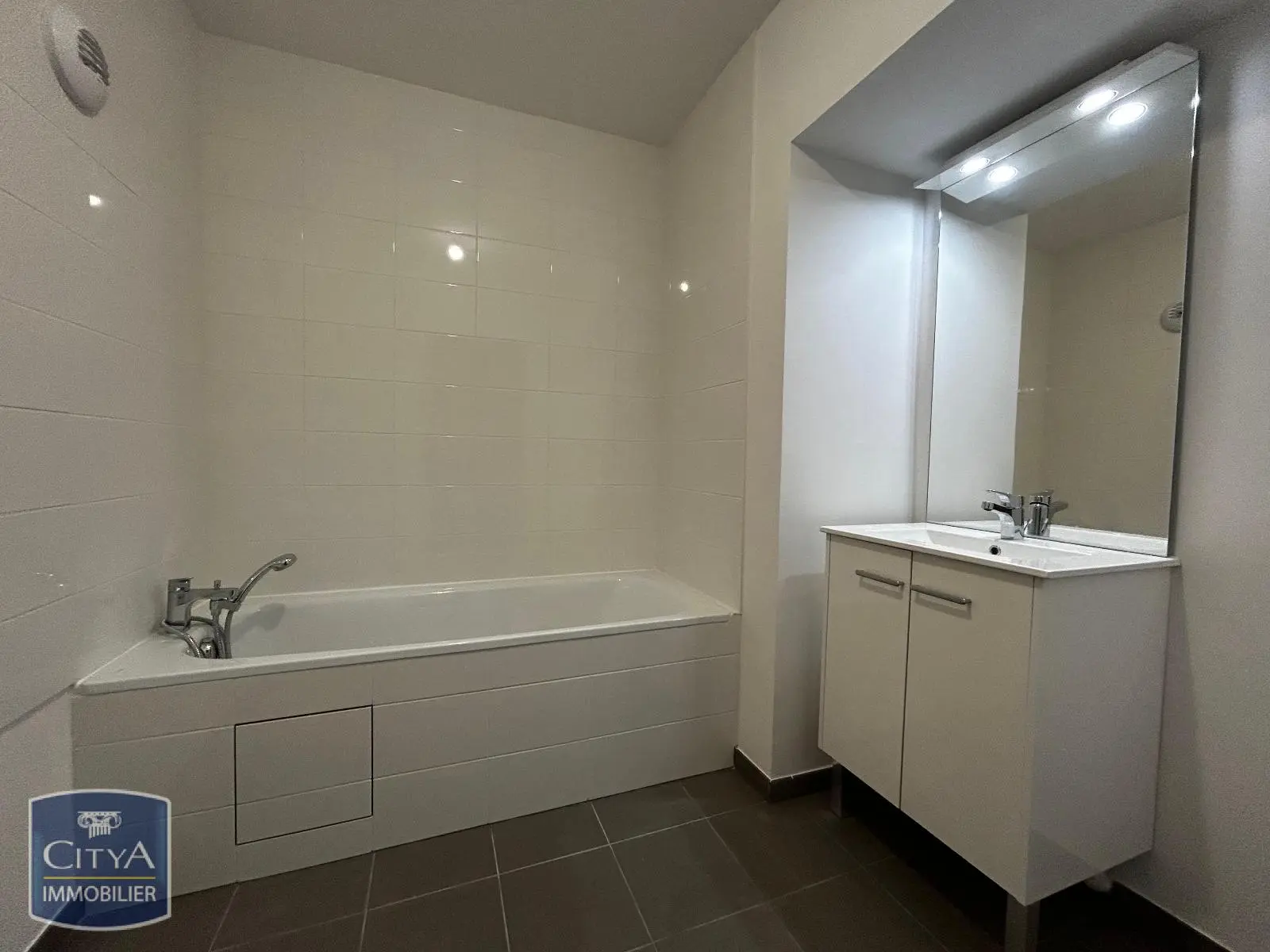 Photo 12 Appartement 4 pièces 87.9m²
