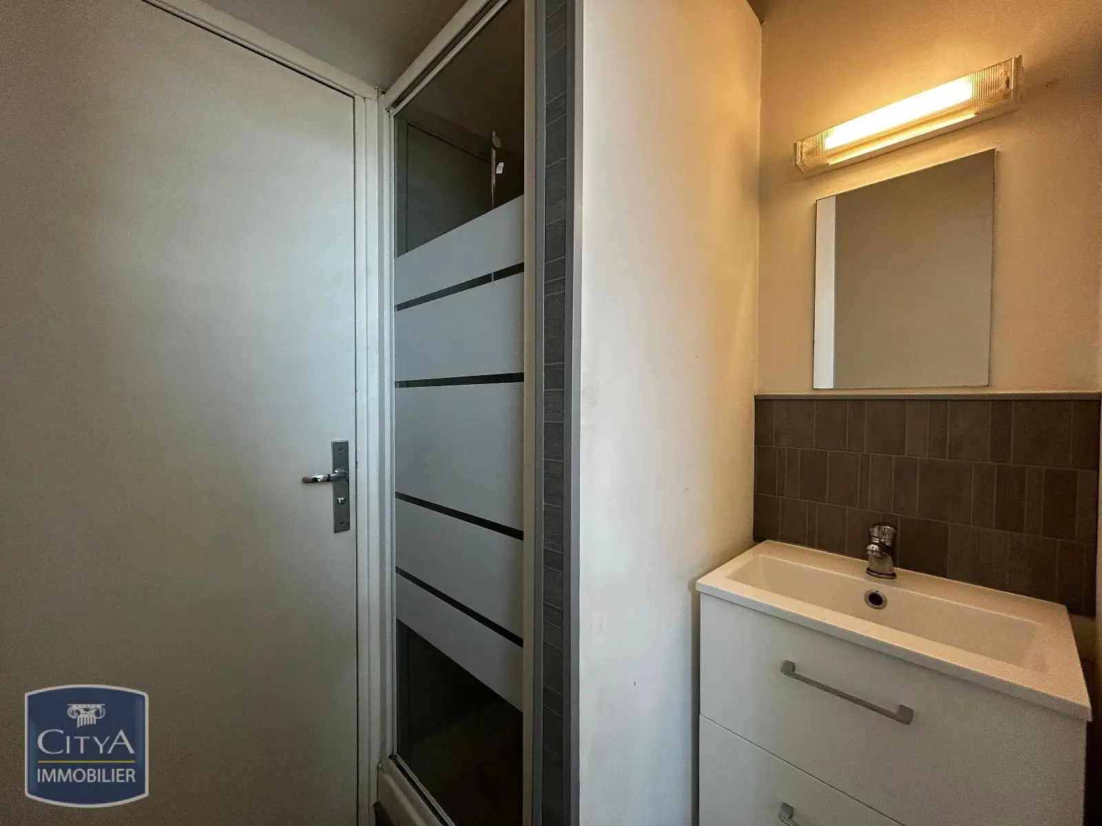 Photo 5 Appartement 1 pièce 18m²
