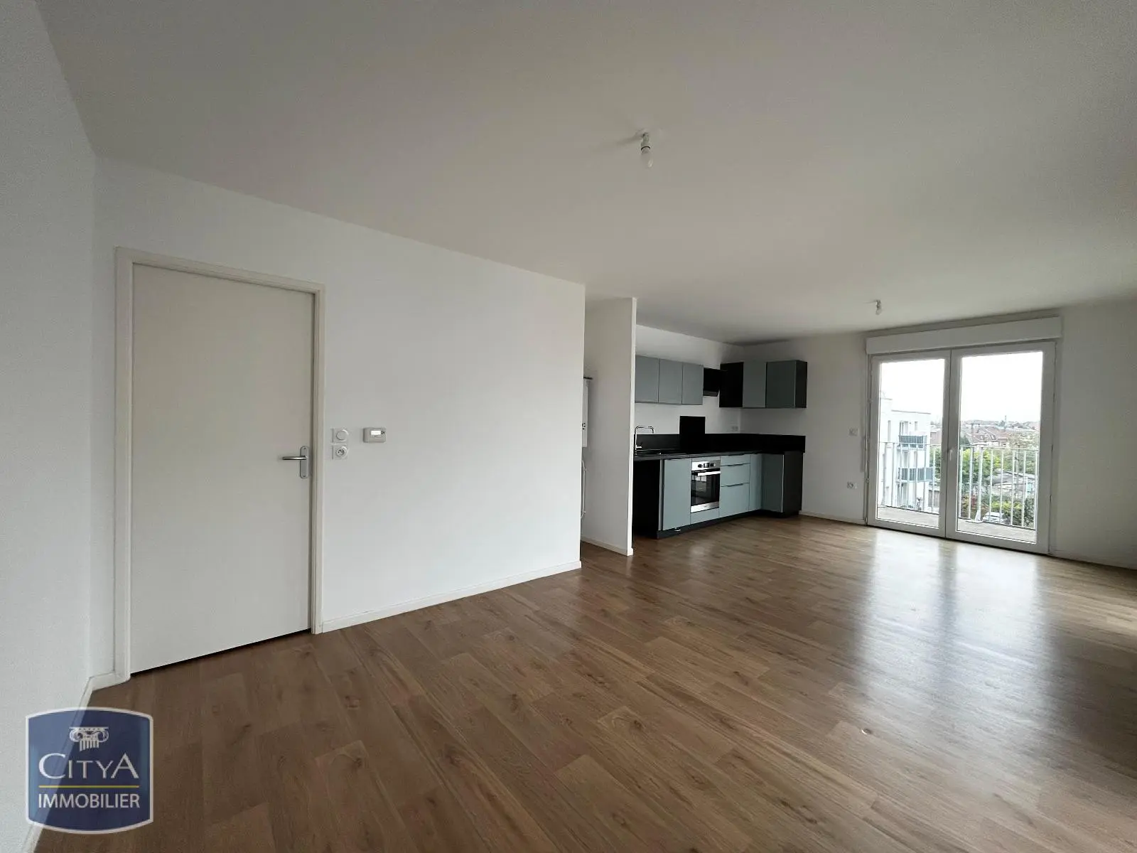Photo 3 Appartement 4 pièces 75.77m²