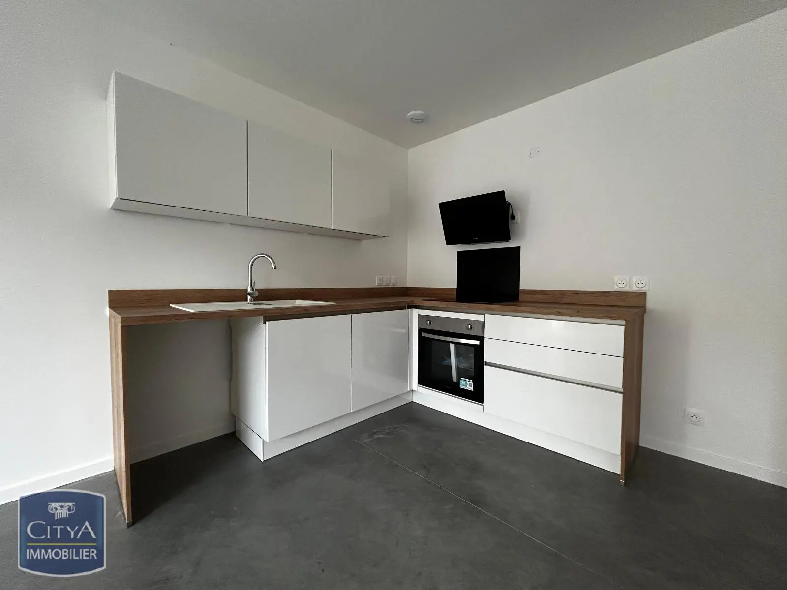 Photo 1 Maison 4 pièces 91.95m²