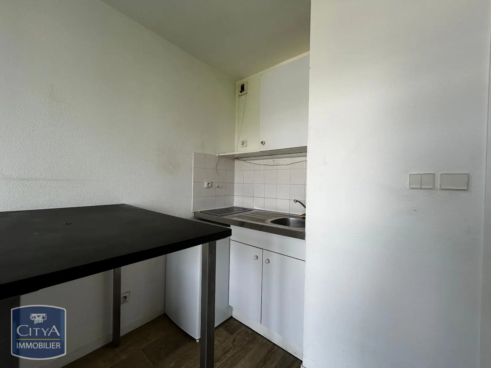 Photo 2 Appartement 1 pièce 18.53m²