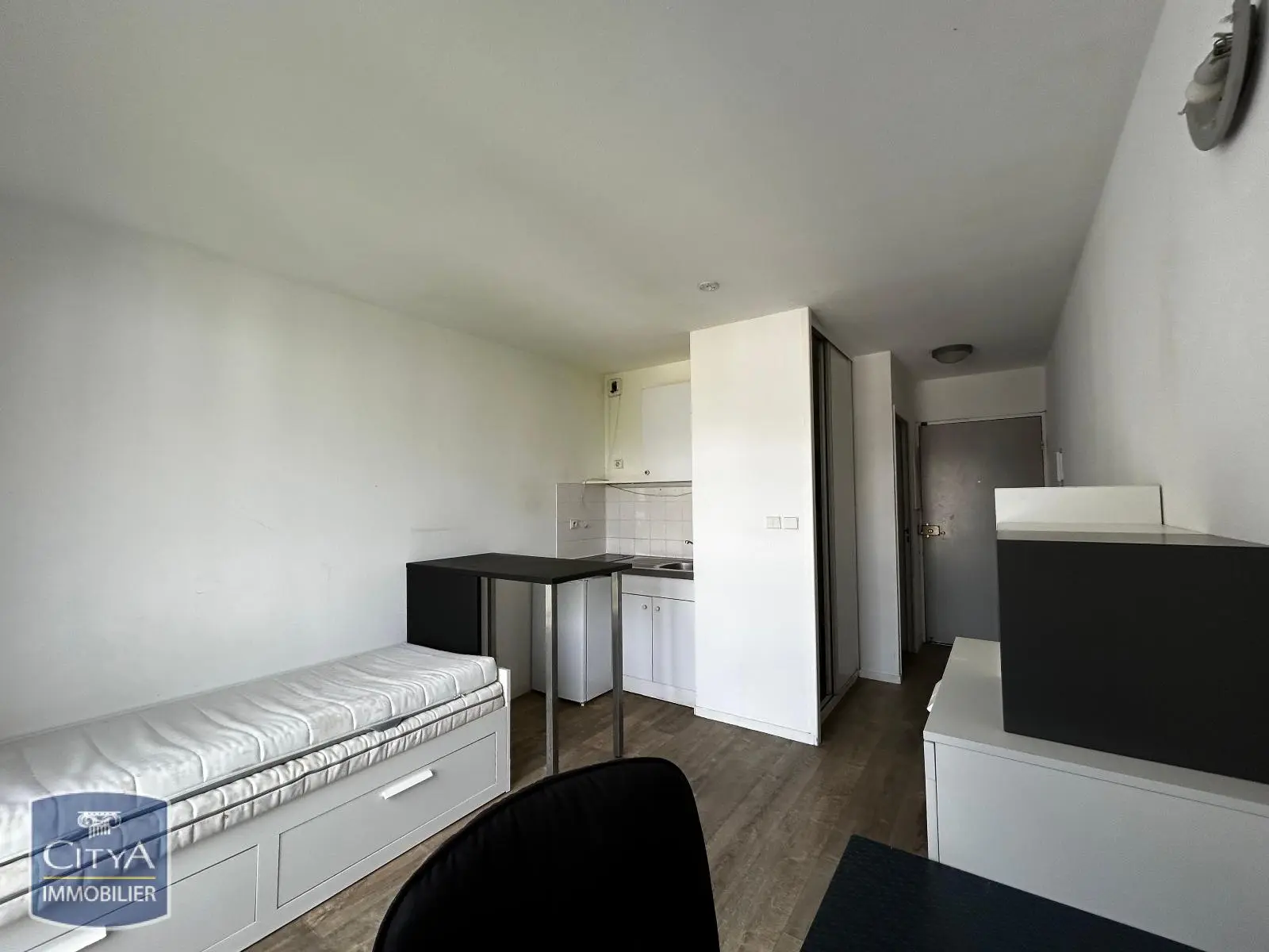 Photo 3 Appartement 1 pièce 18.53m²