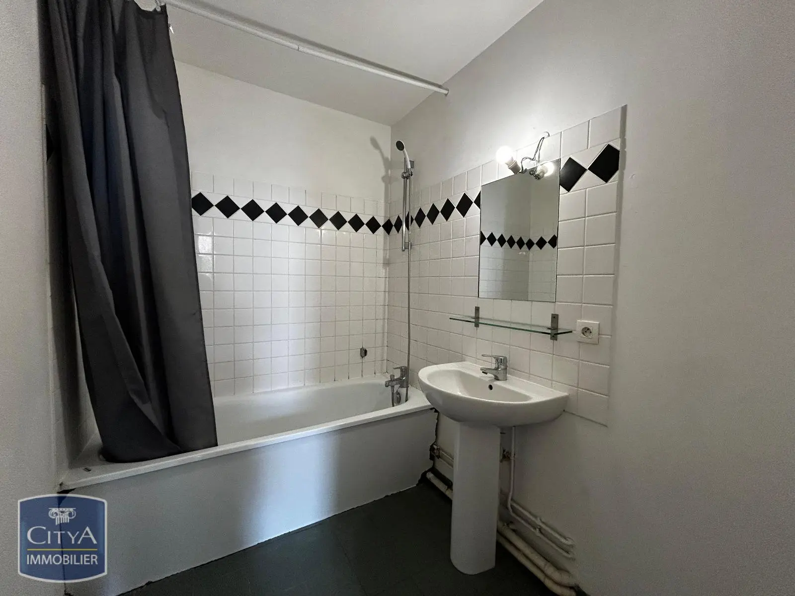 Photo 6 Appartement 2 pièces 75m²