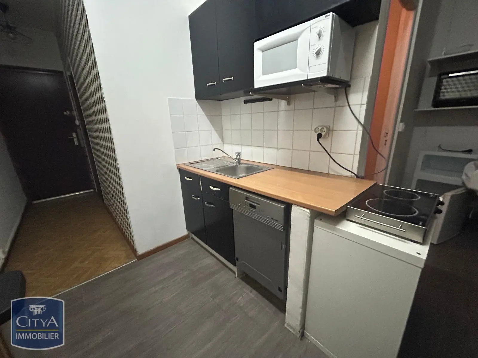 Photo 1 Appartement 2 pièces 31.9m²