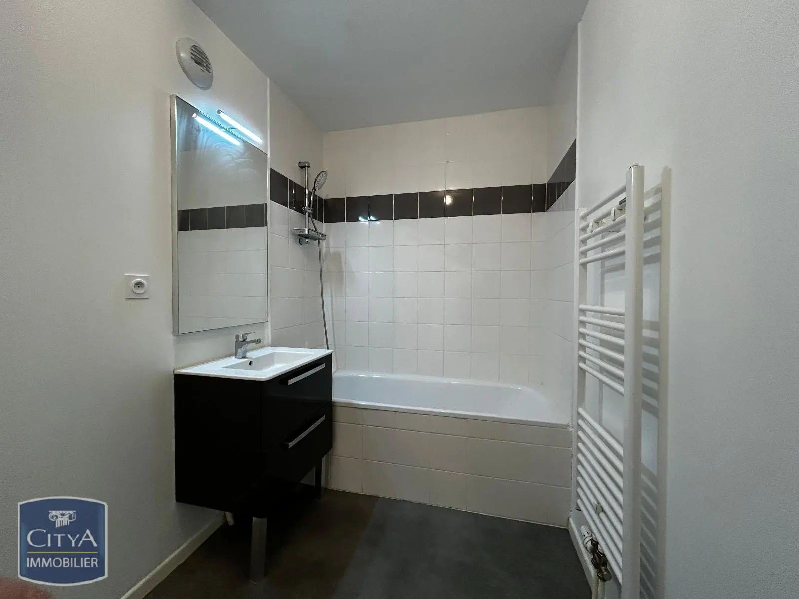 Photo 12 Appartement 4 pièces 75.77m²