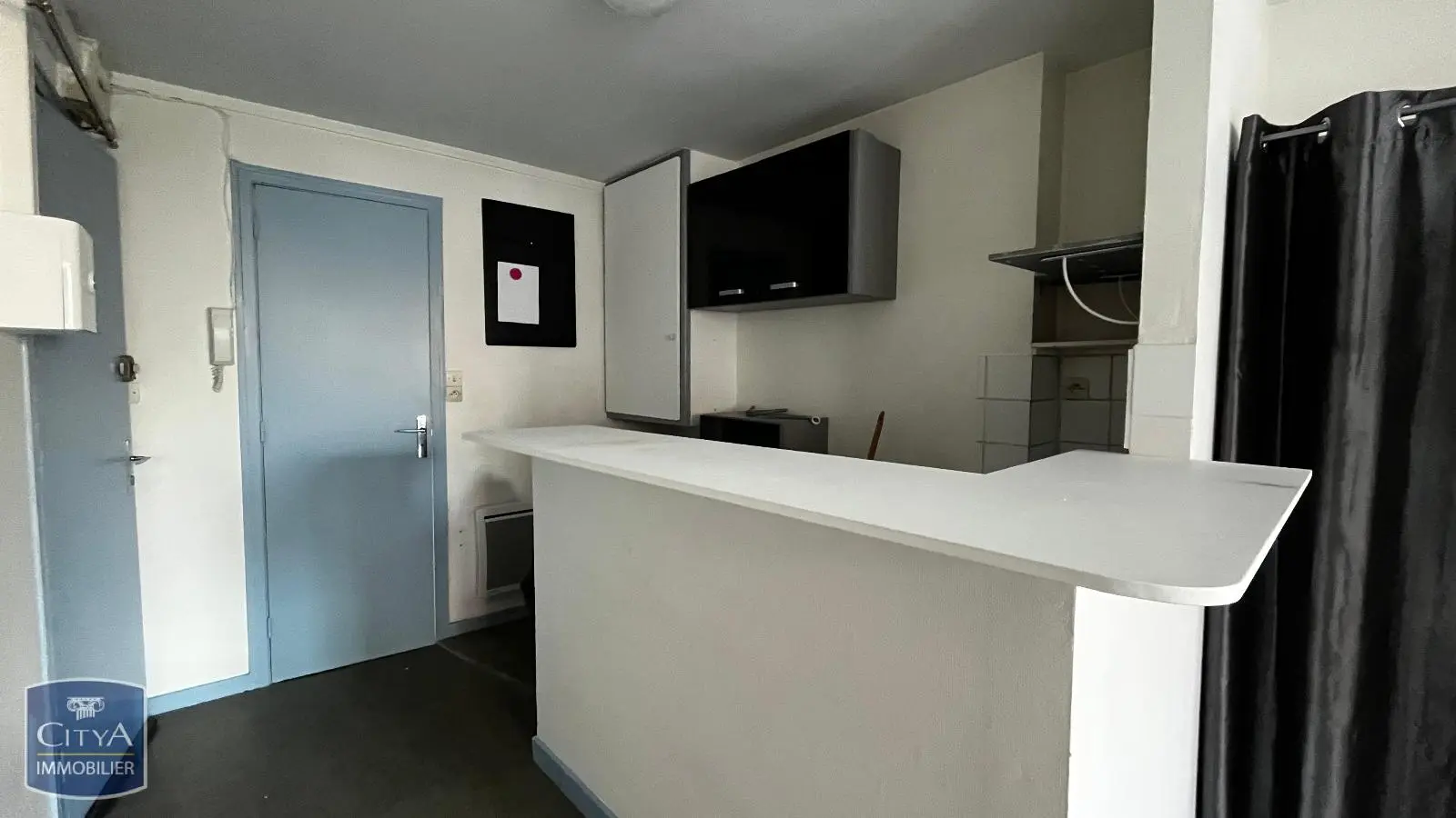 Photo 2 Appartement 1 pièce 26.72m²