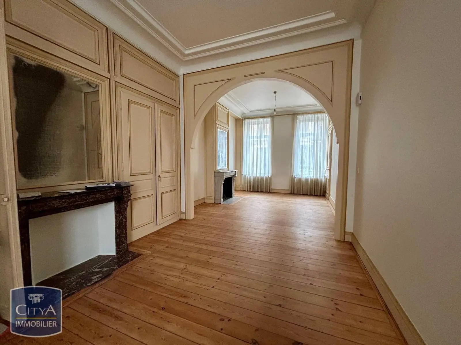 Photo 1 Appartement 4 pièces 120.7m²