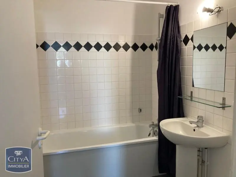 Photo 7 Appartement 2 pièces 75m²