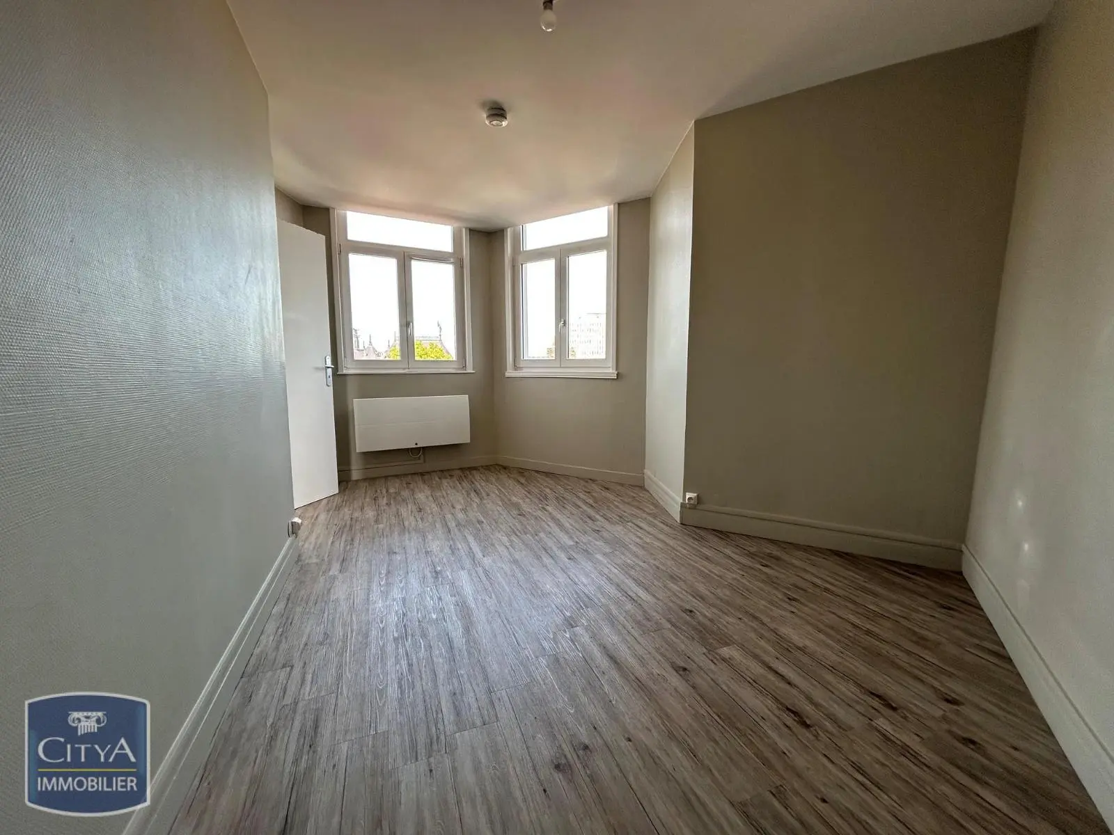 Photo 2 Appartement 1 pièce 20.34m²