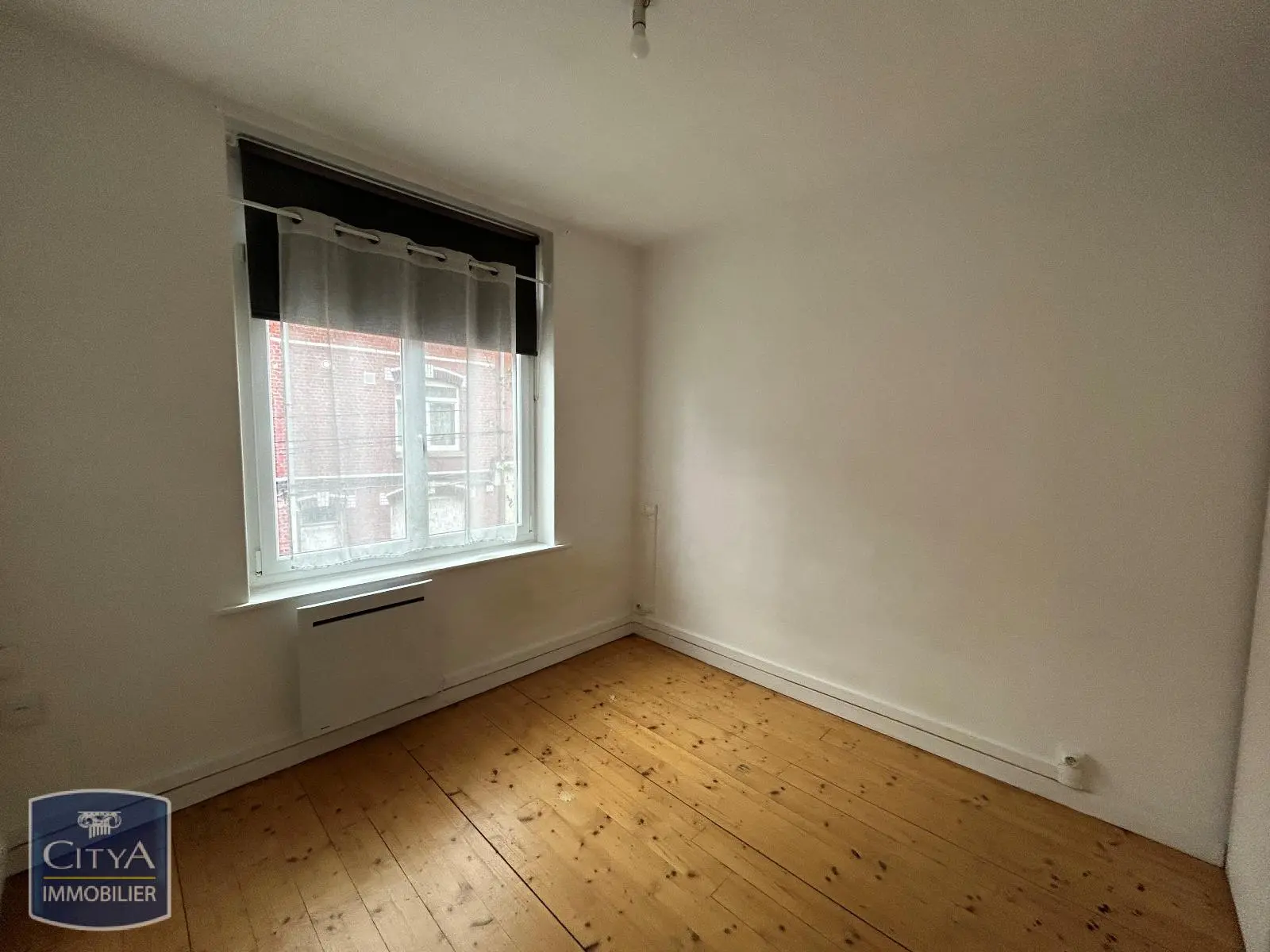 Photo 2 Appartement 1 pièce 24.73m²