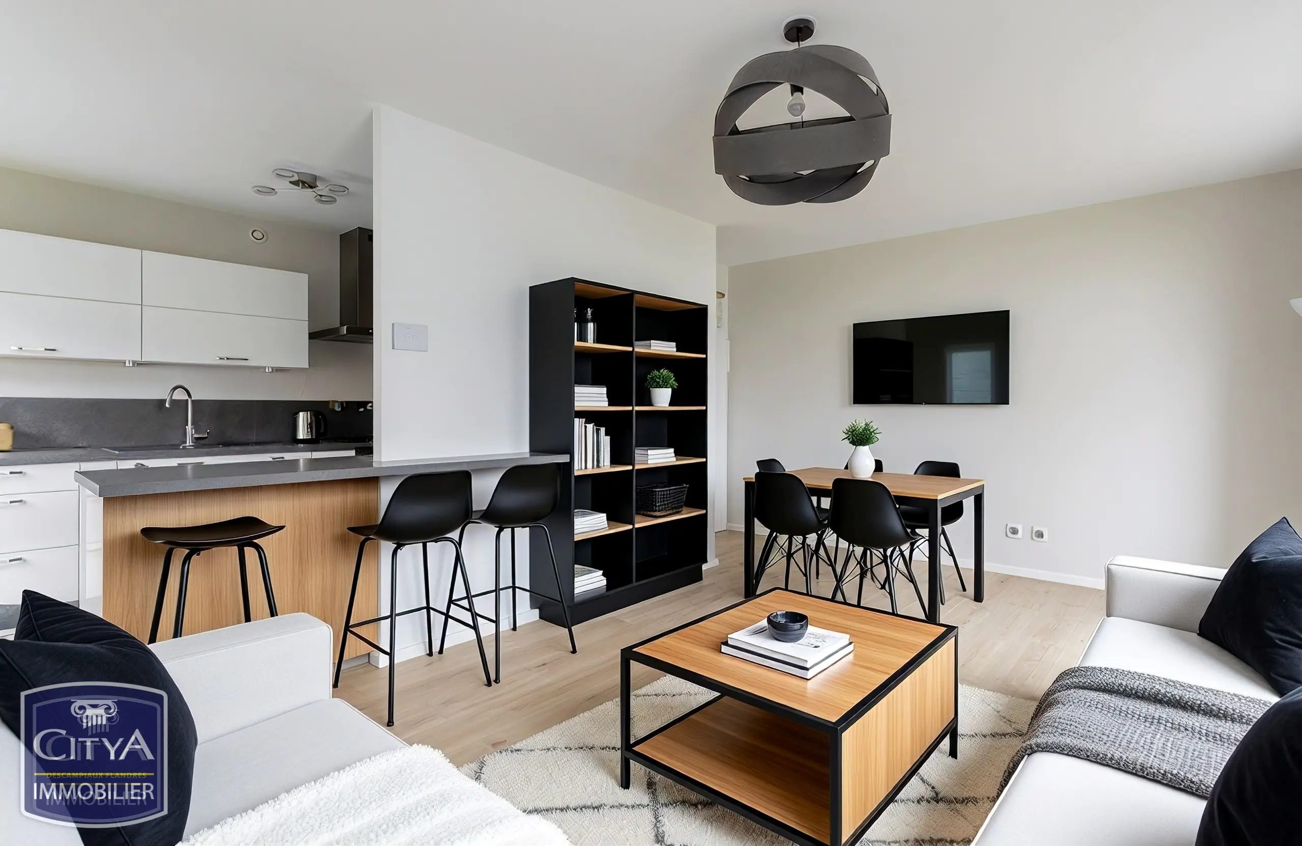 Photo 1 Appartement 4 pièces 83m²