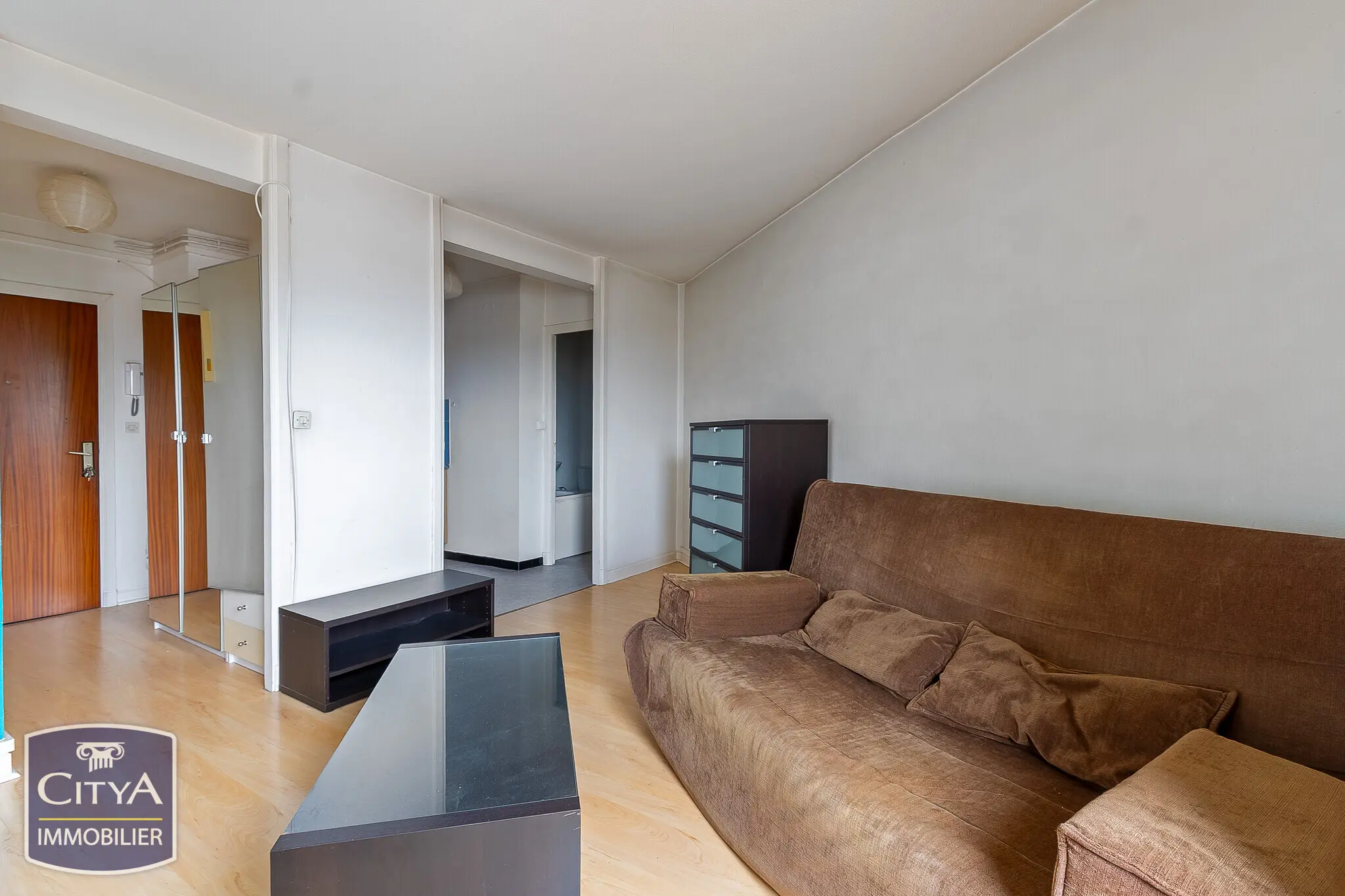 Photo 2 Appartement 1 pièce 31m²
