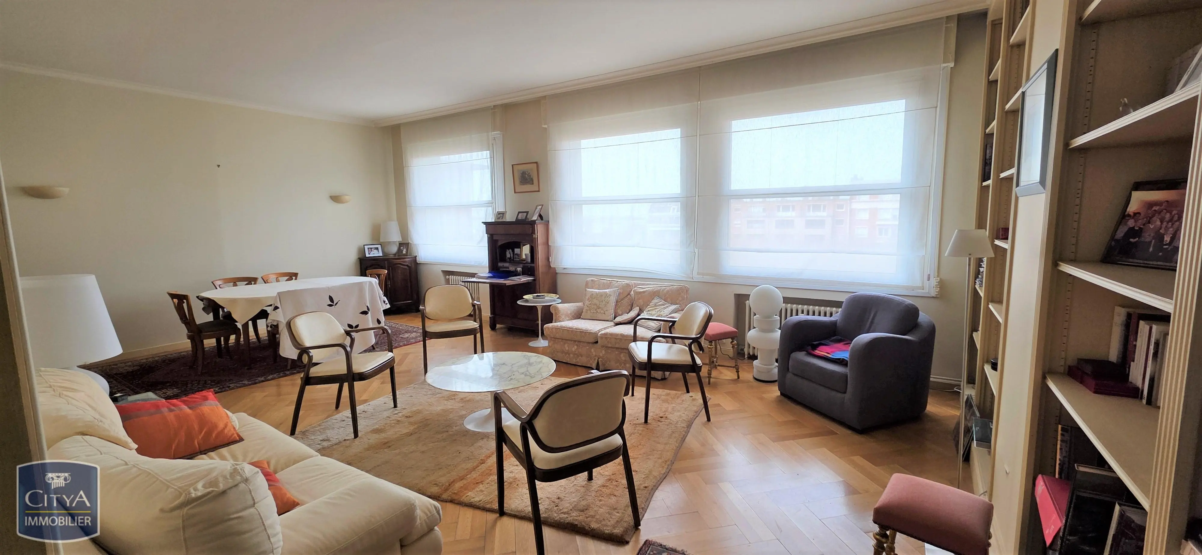 Photo 1 Appartement 5 pièces 136.82m²