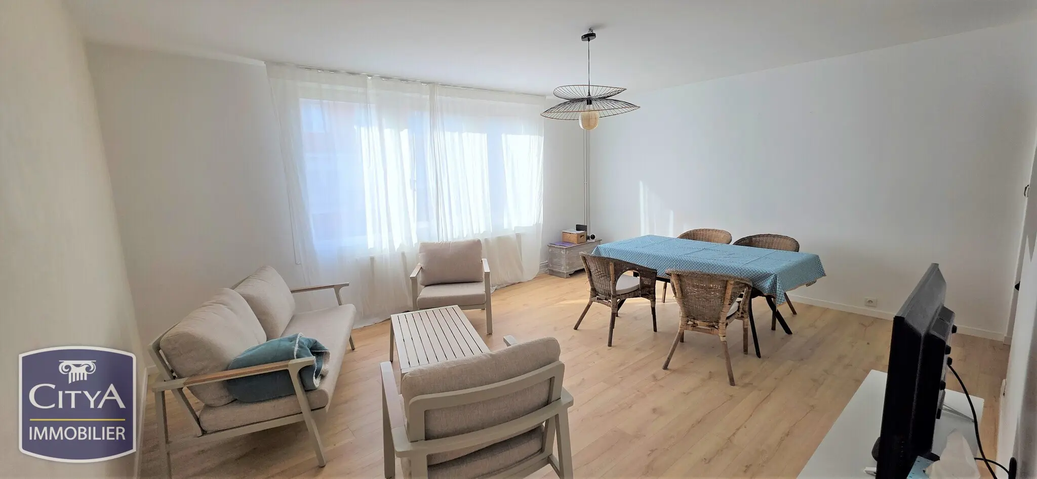 Photo 1 Maison 5 pièces 120m²