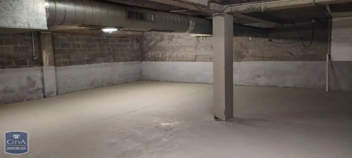 Photo 1 Local Commercial 110m²