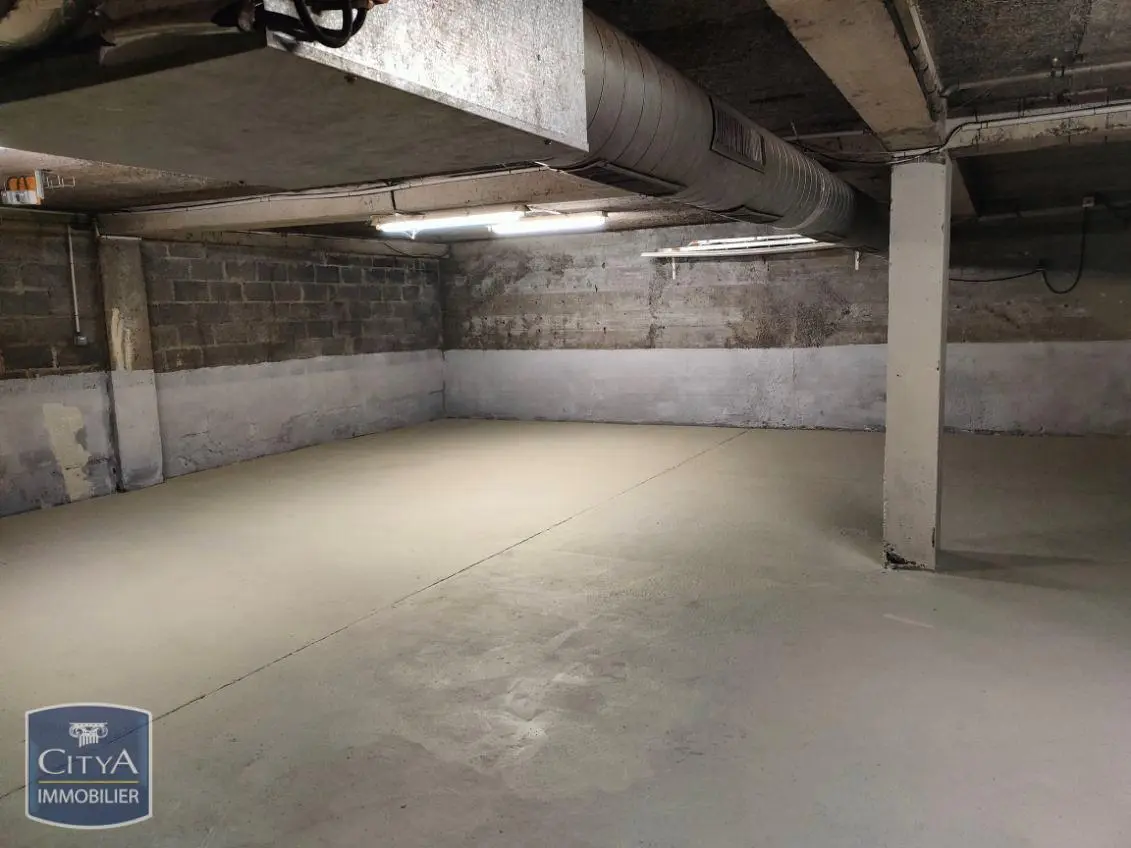 Photo 3 Local Commercial 110m²