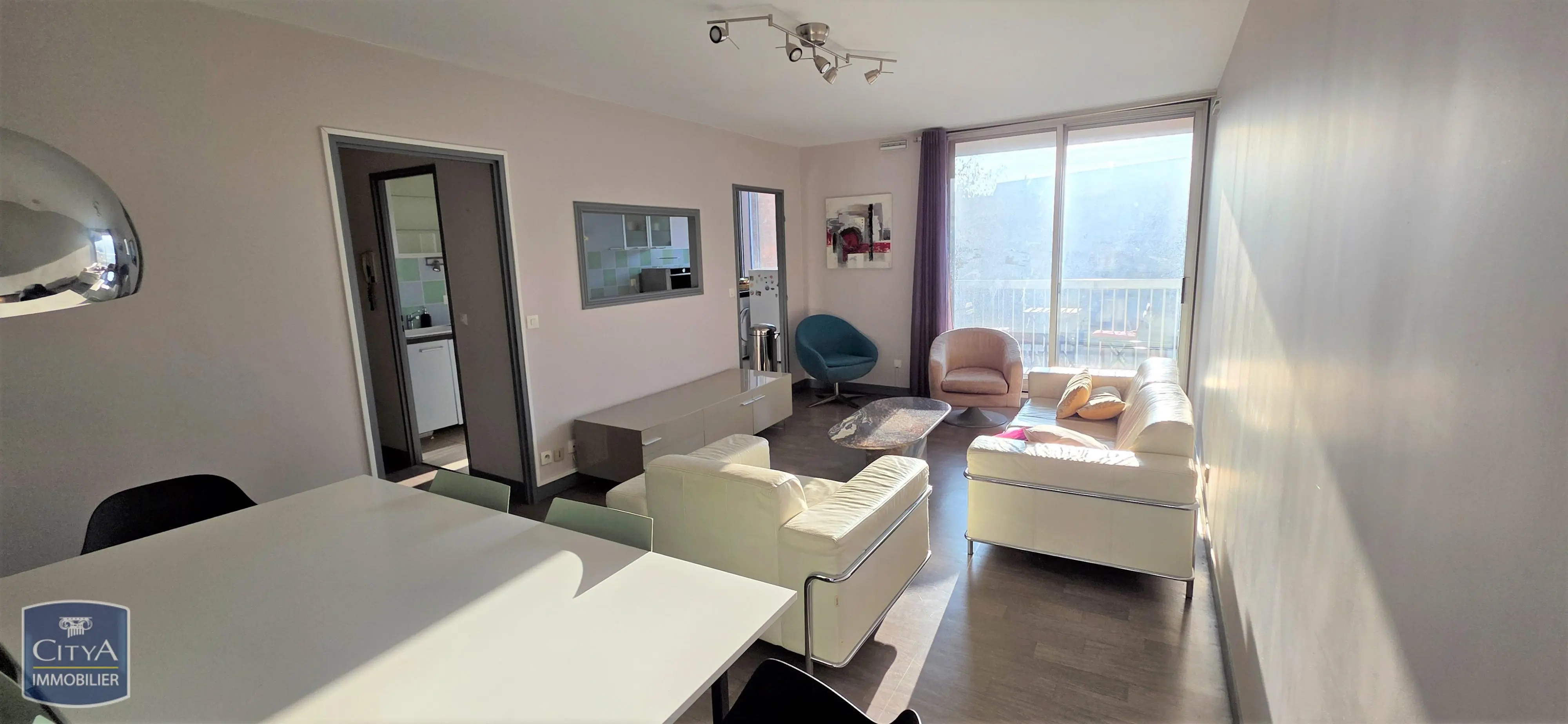 Photo 2 Appartement 4 pièces 87.9m²