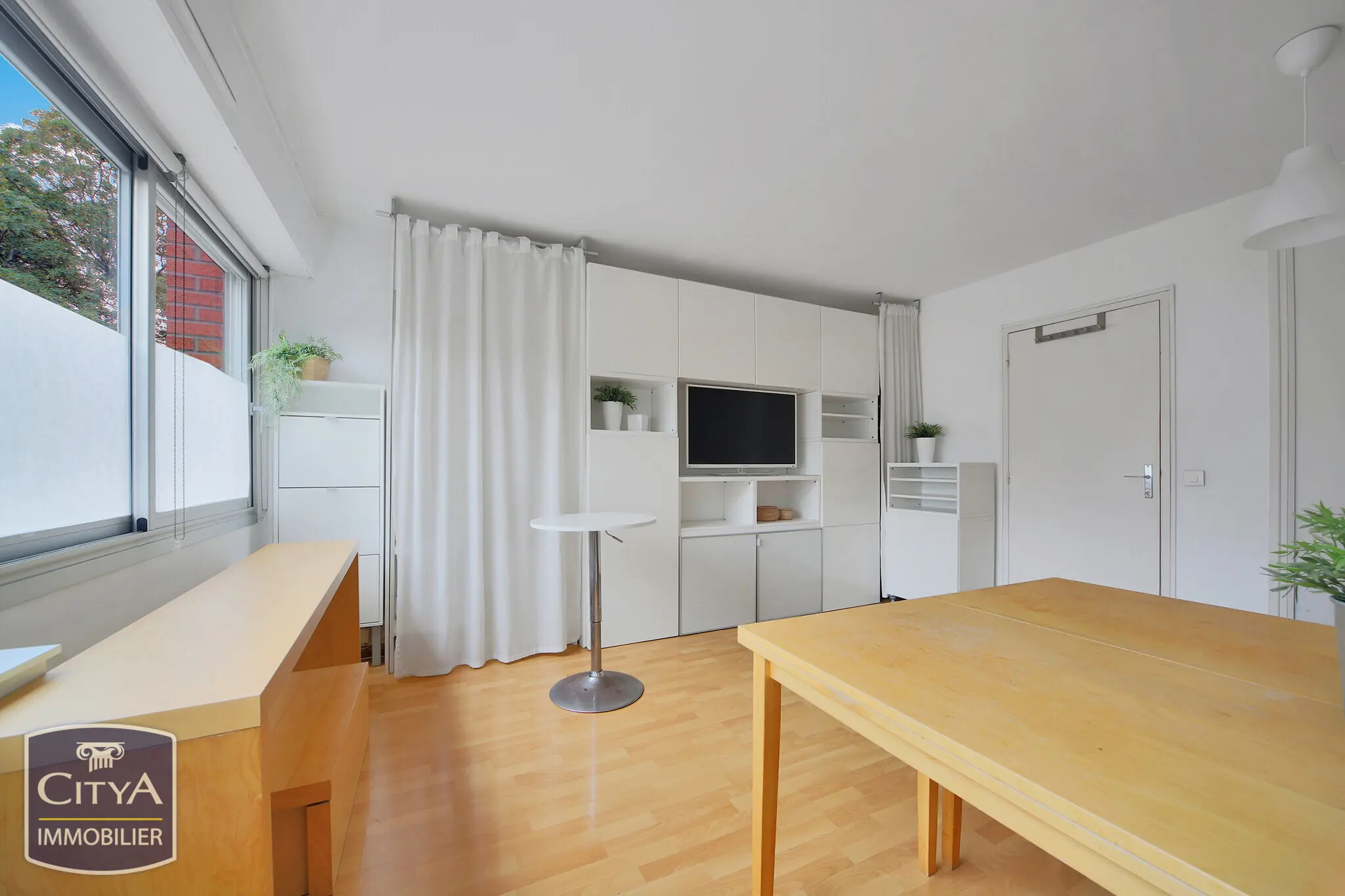 Photo 2 Appartement 1 pièce 34.19m²