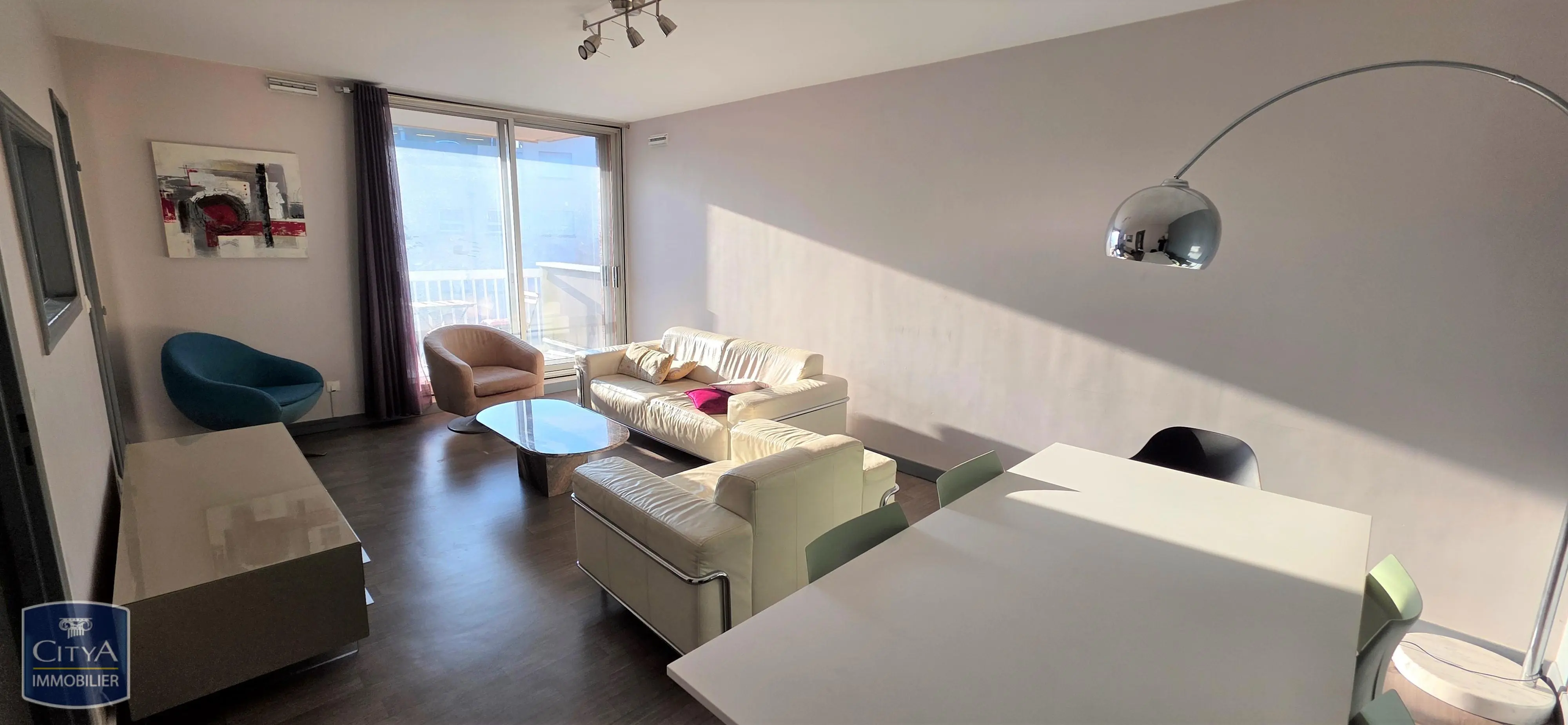 Photo 1 Appartement 4 pièces 87.9m²