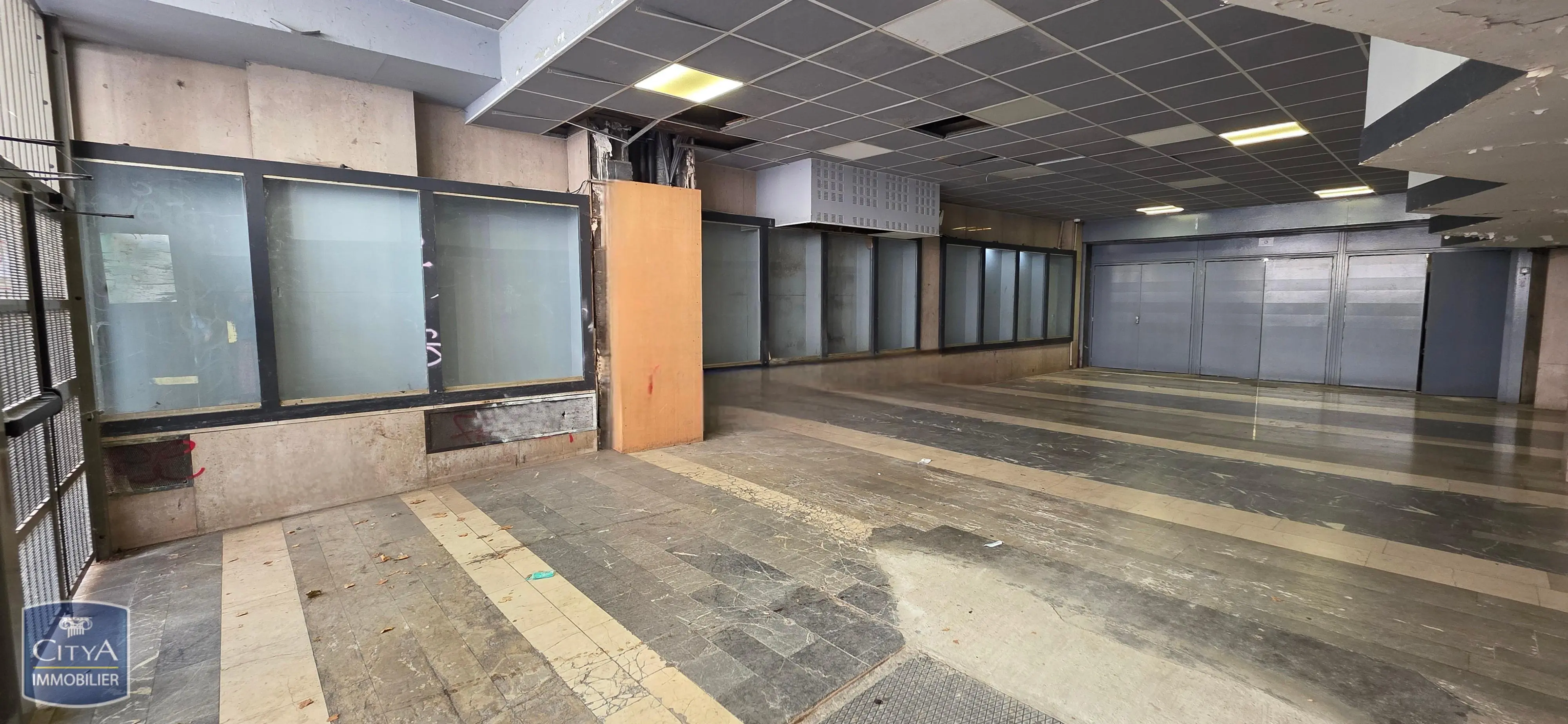 Photo 6 Local Commercial 110m²