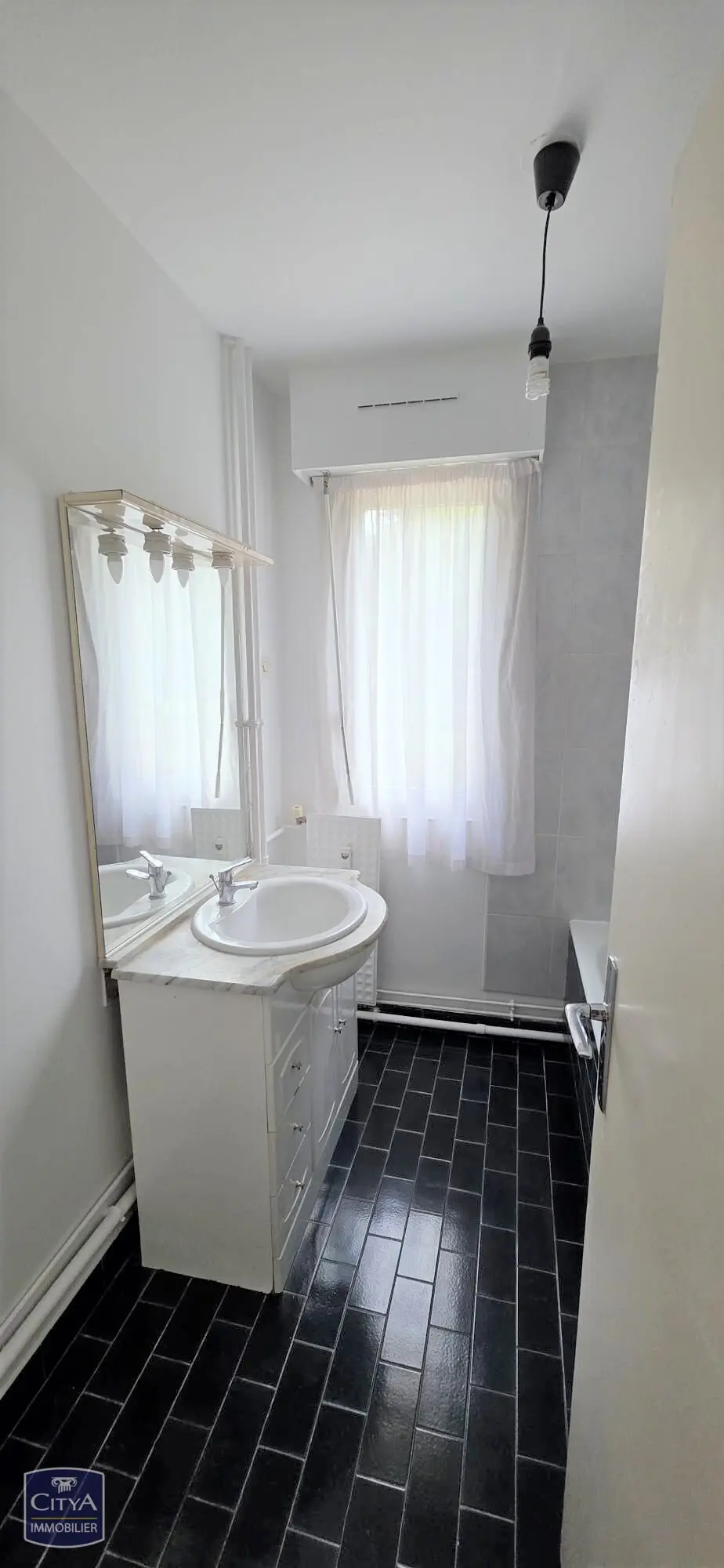 Photo 9 Appartement 4 pièces 99m²