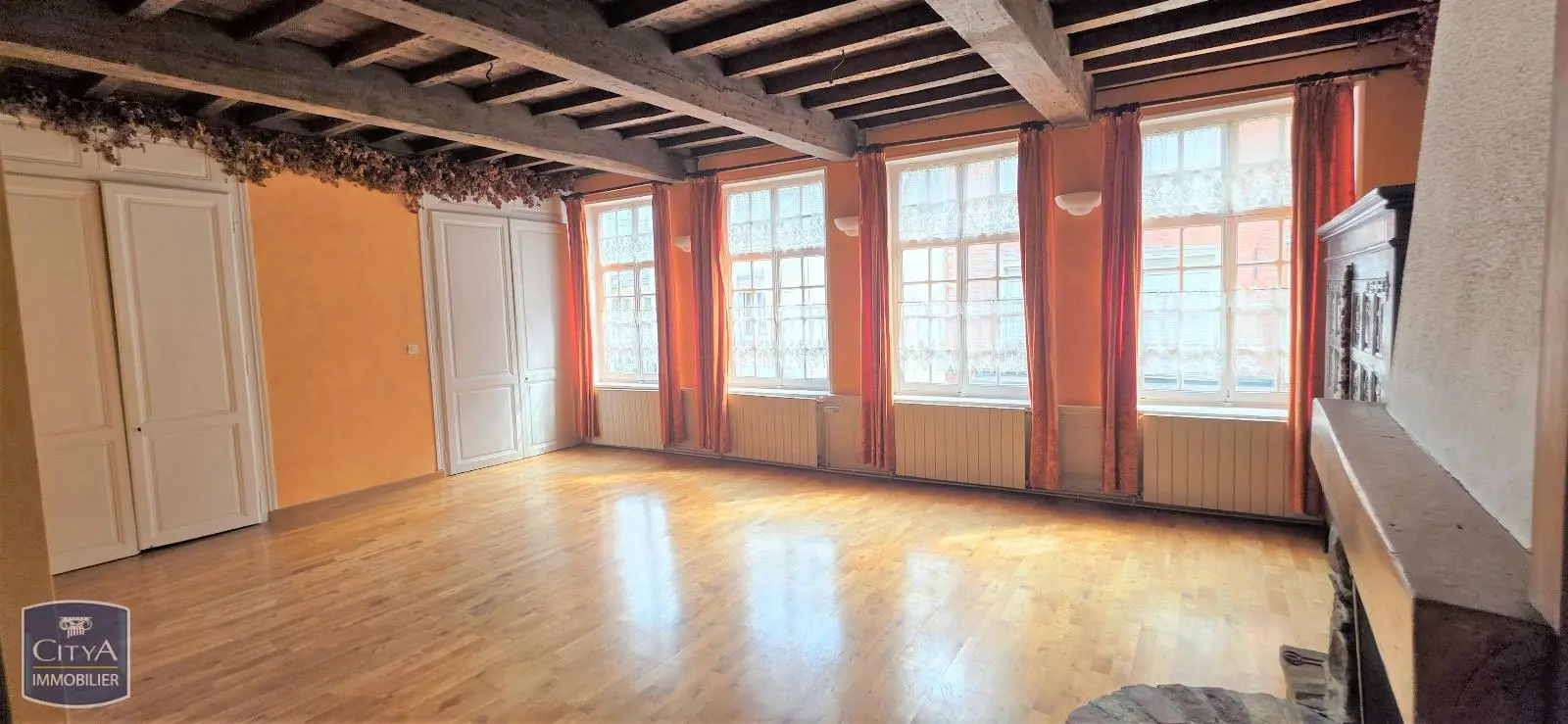 Photo 10 Maison 7 pièces 200m²