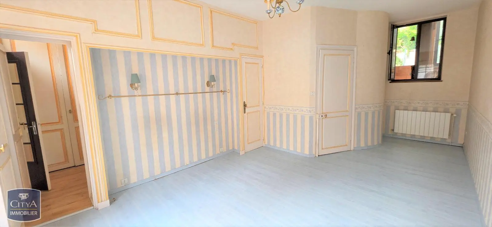 Photo 14 Maison 7 pièces 200m²