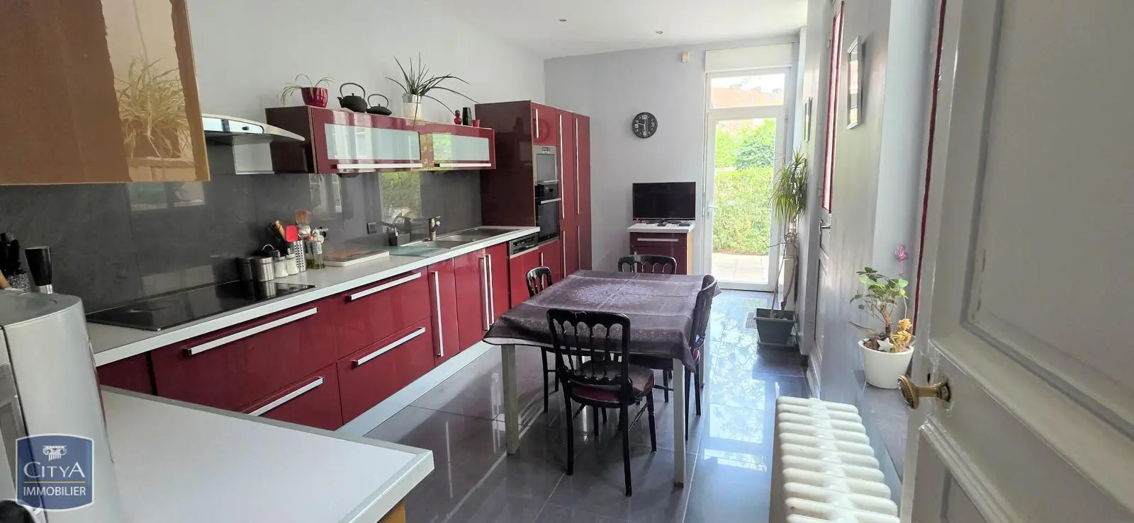 Photo 4 Maison 5 pièces 250m²