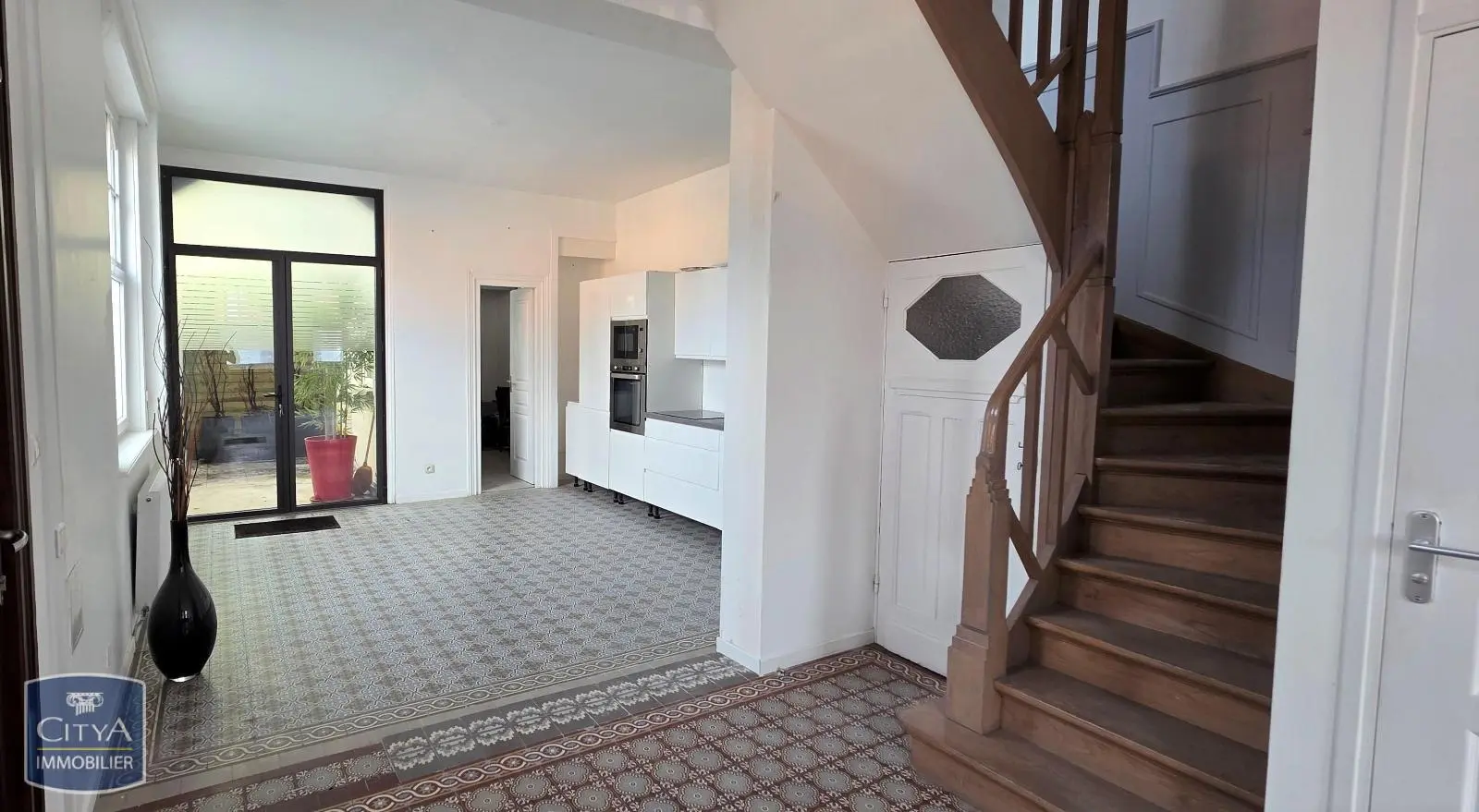 Photo 1 Maison 5 pièces 120m²