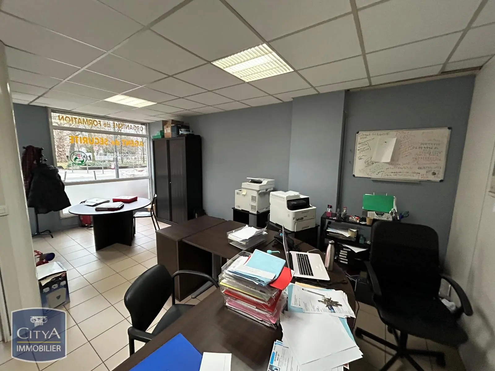 Photo 1 Local Commercial 130m²