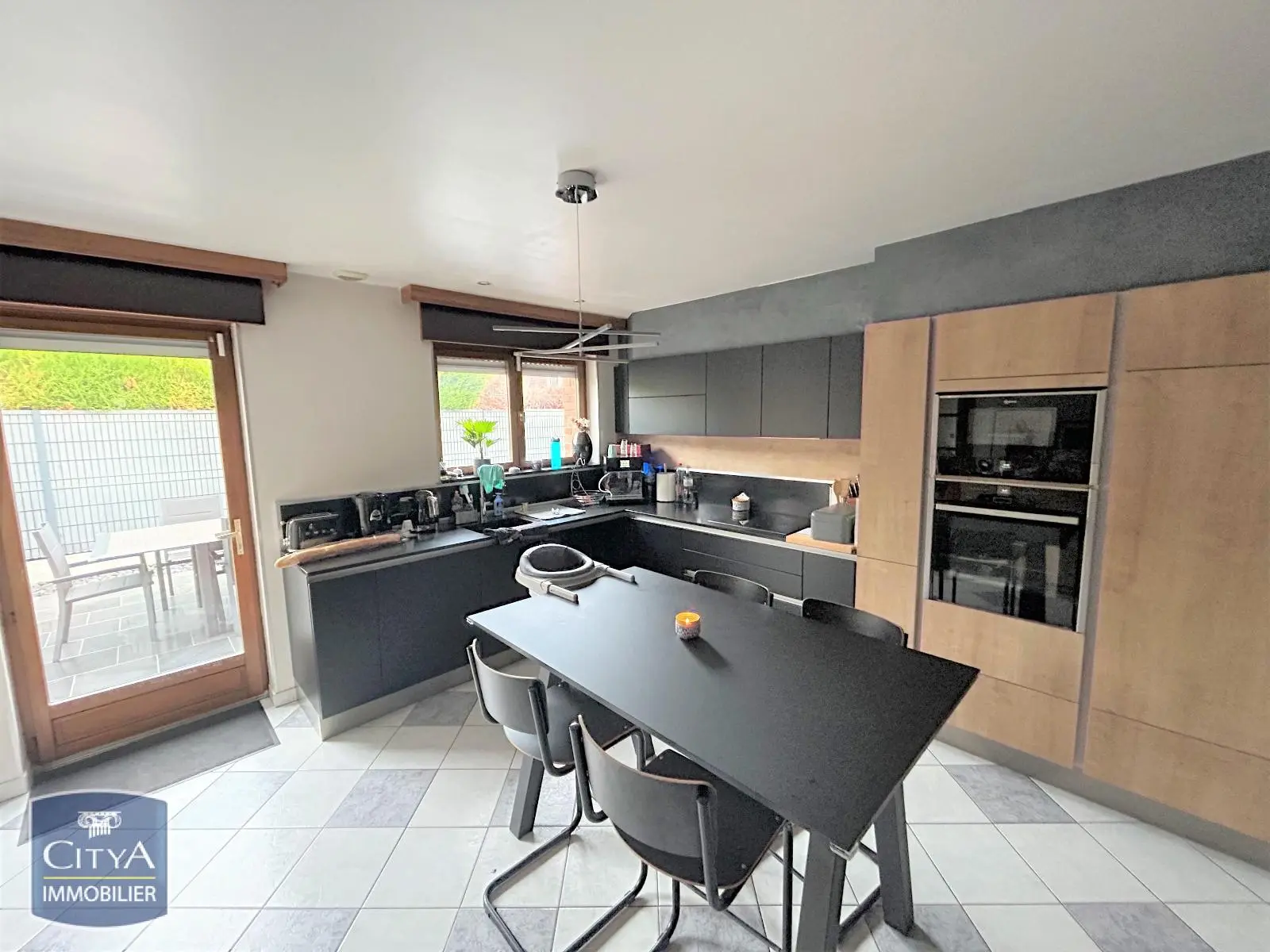 Photo 4 Maison 5 pièces 166m²
