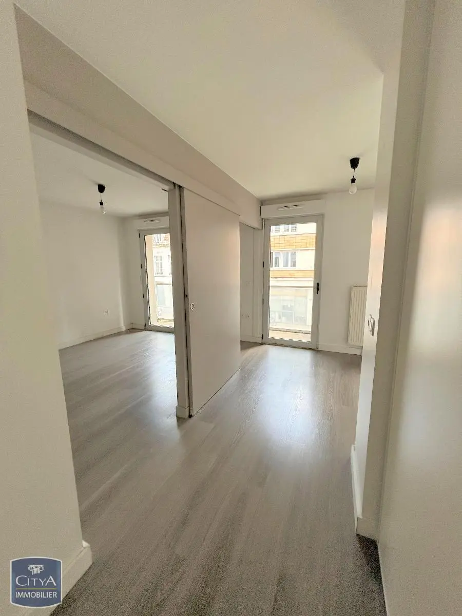 Photo 3 Appartement 2 pièces 36m²