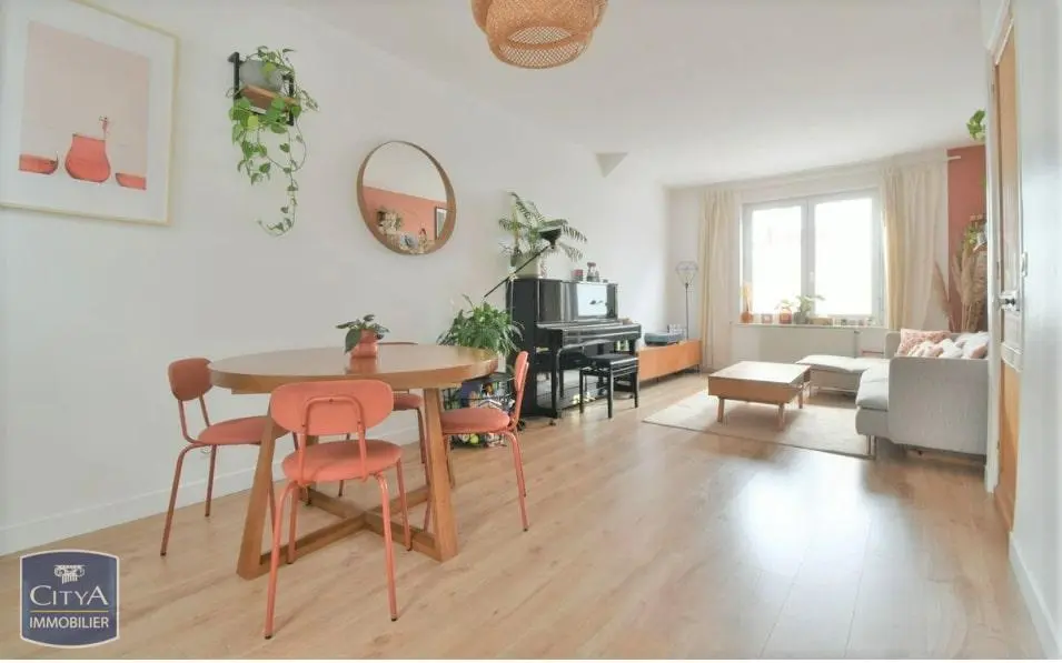 Photo 1 Maison 7 pièces 116m²
