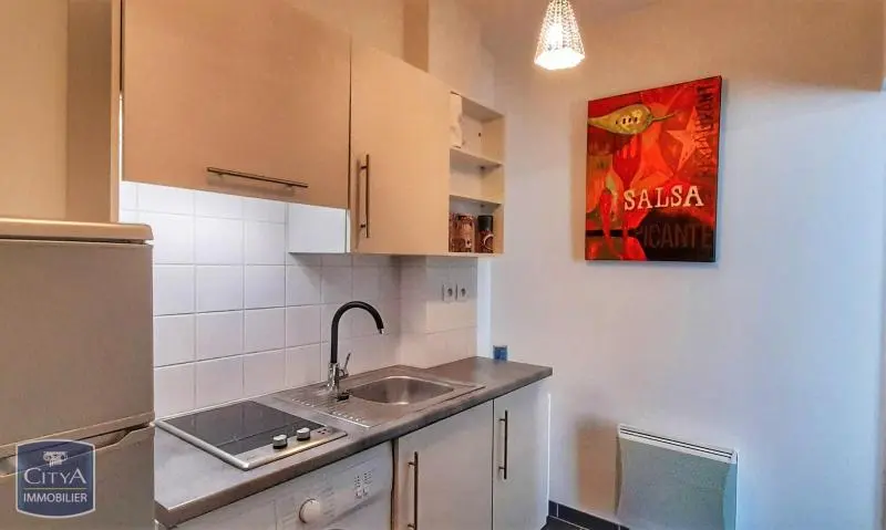 Photo 2 Appartement 1 pièce 27m²