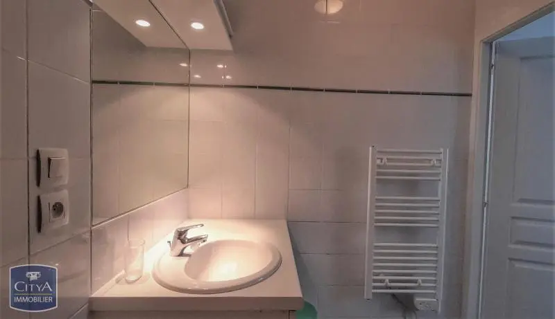 Photo 3 Appartement 1 pièce 27m²