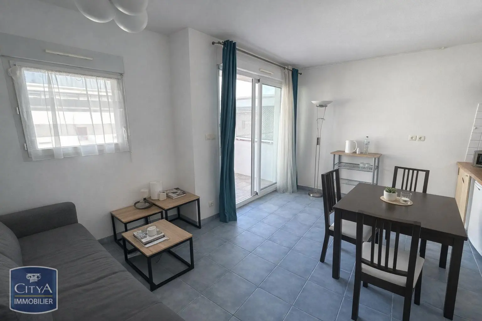 Photo 1 Appartement 1 pièce 21.79m²